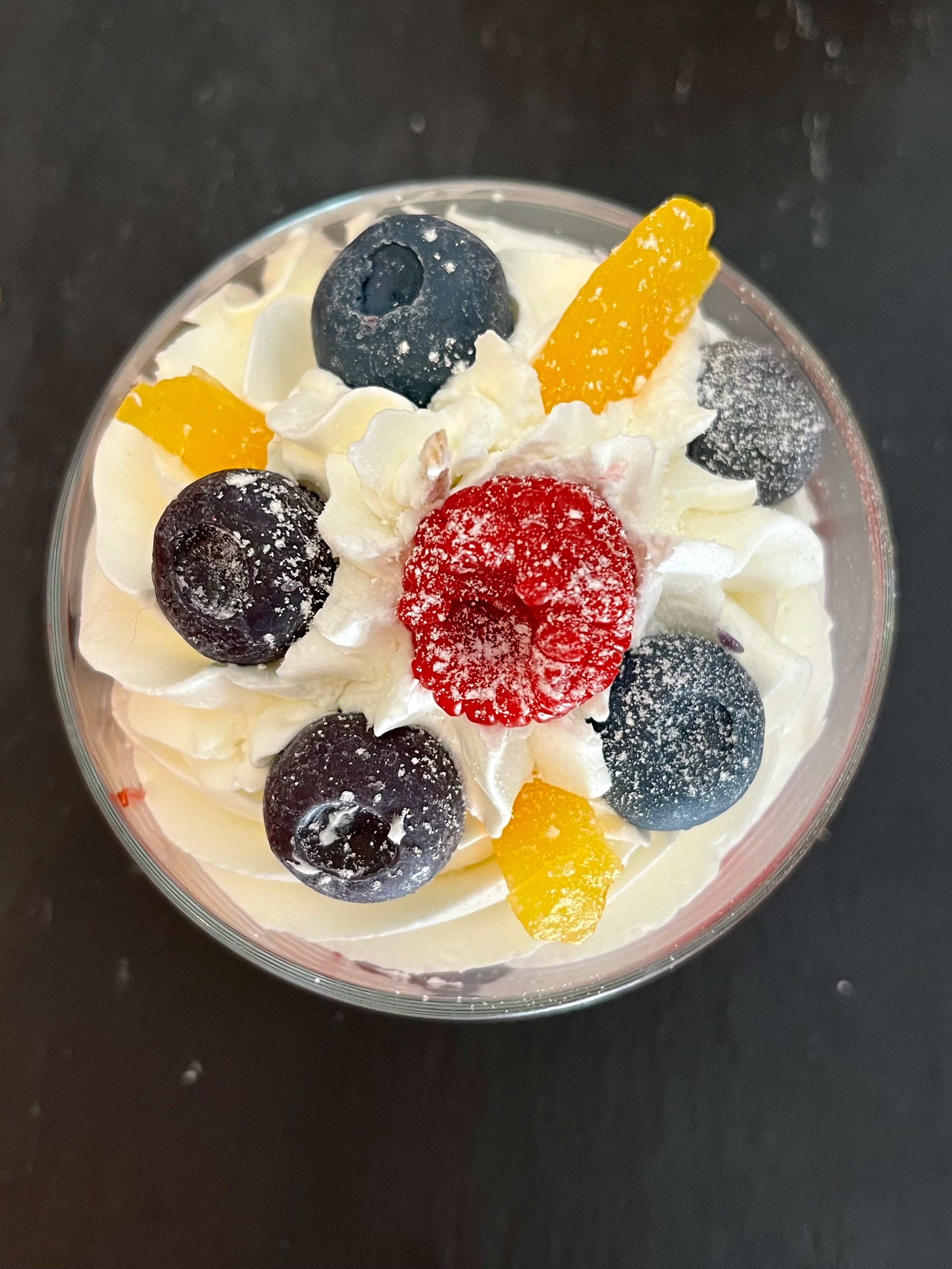 Vela “Red Fruit Dessert”