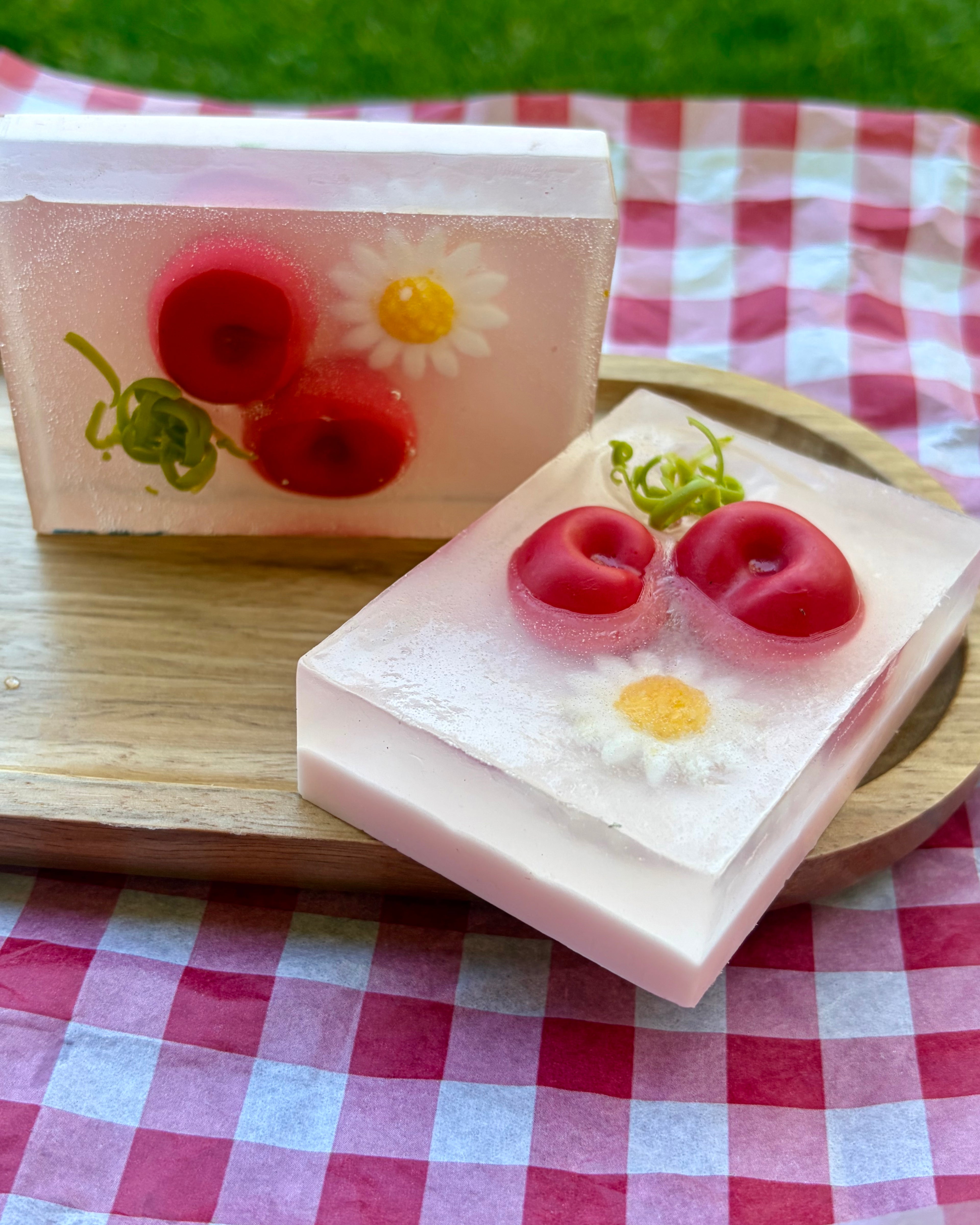 Sabonete Cereja e Flor de Laranjeira